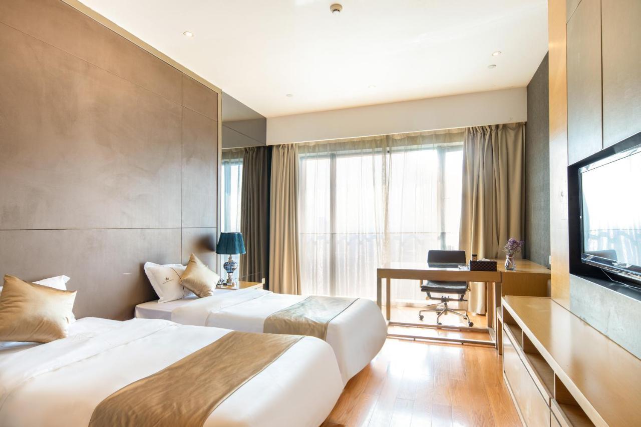 Guangzhou Xing Yi International Apartment - Poly World Branch Exterior photo