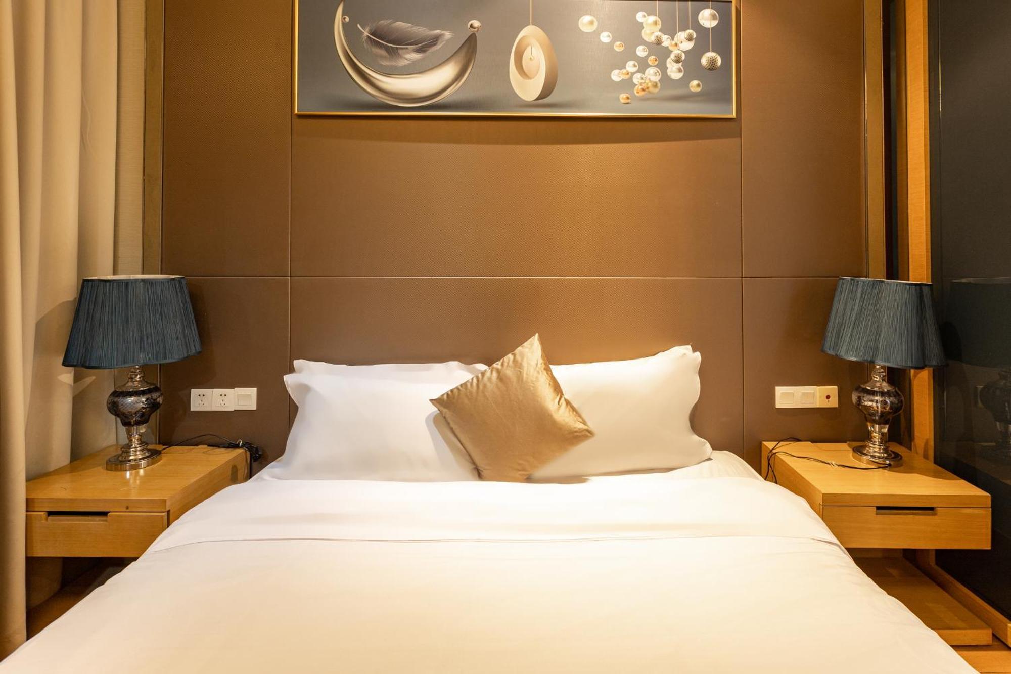 Guangzhou Xing Yi International Apartment - Poly World Branch Exterior photo