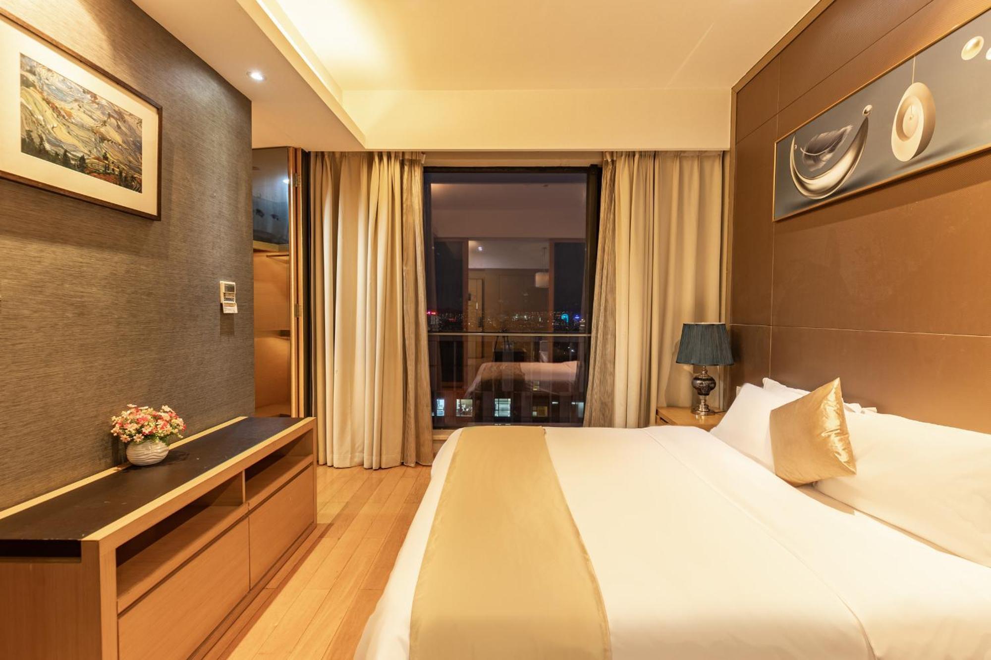 Guangzhou Xing Yi International Apartment - Poly World Branch Exterior photo
