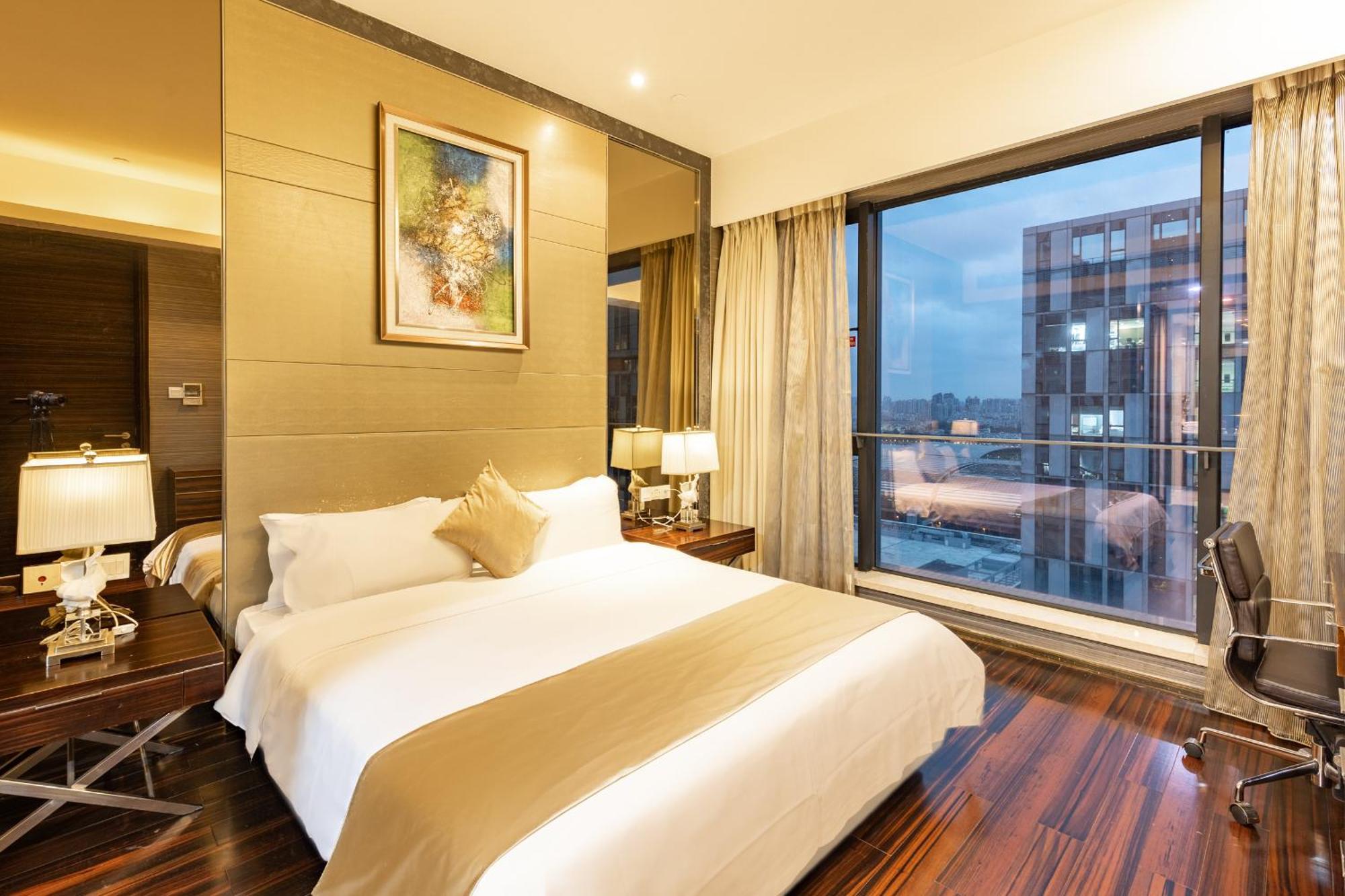 Guangzhou Xing Yi International Apartment - Poly World Branch Exterior photo